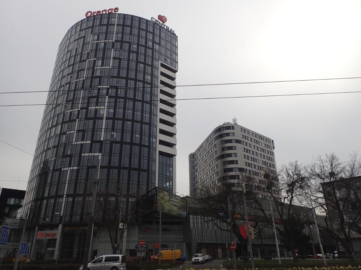 Superior Apartment Bratislava Extérieur photo